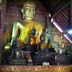 Inside Wat Xieng Thung i Luang Prabang
